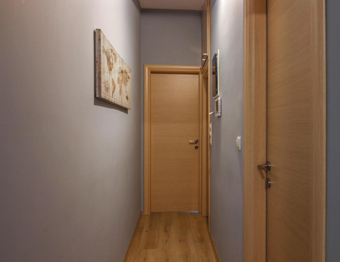 Luxury Suite 10' From The Center Athen Exterior foto